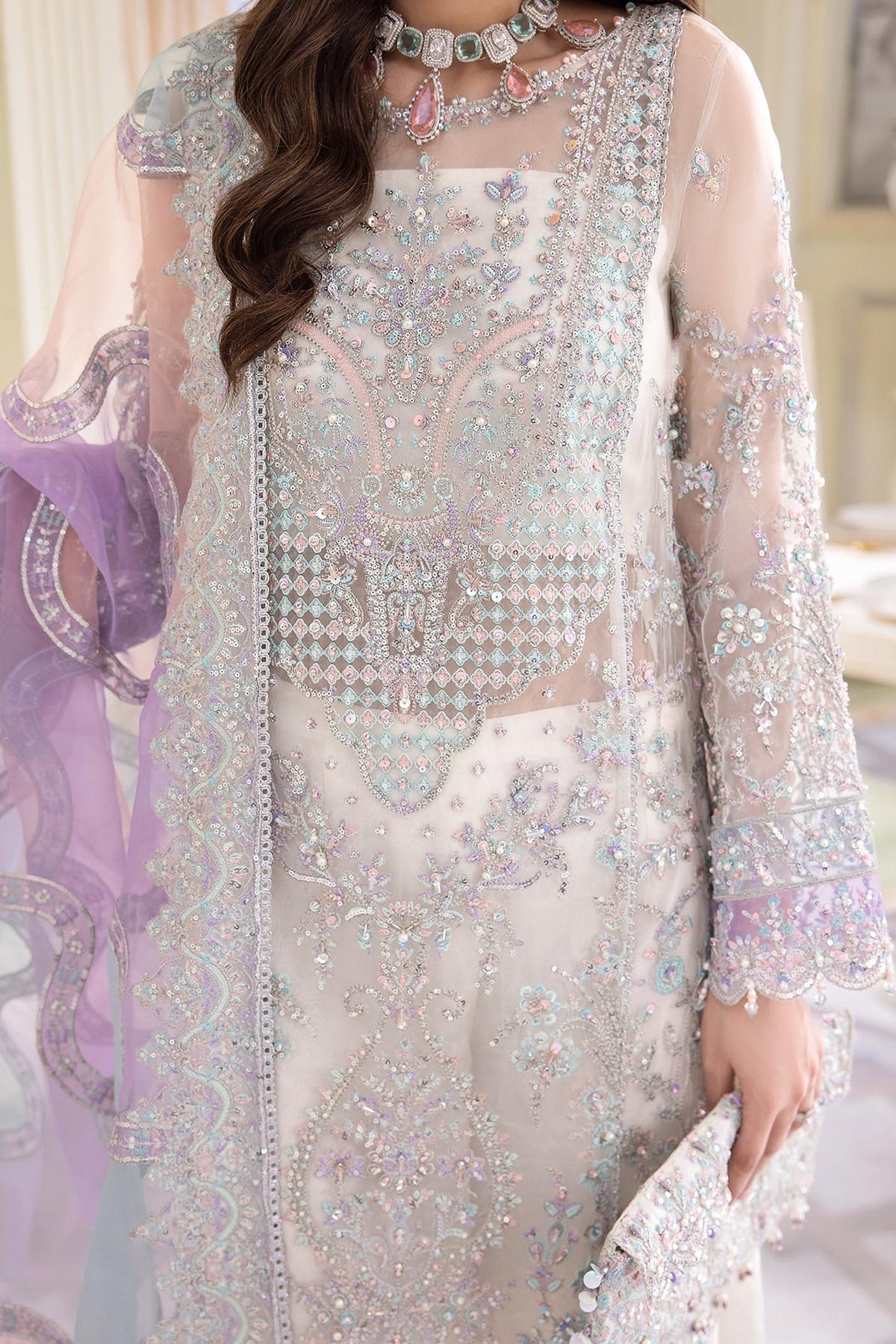 Lumina M | Kanwal Malik