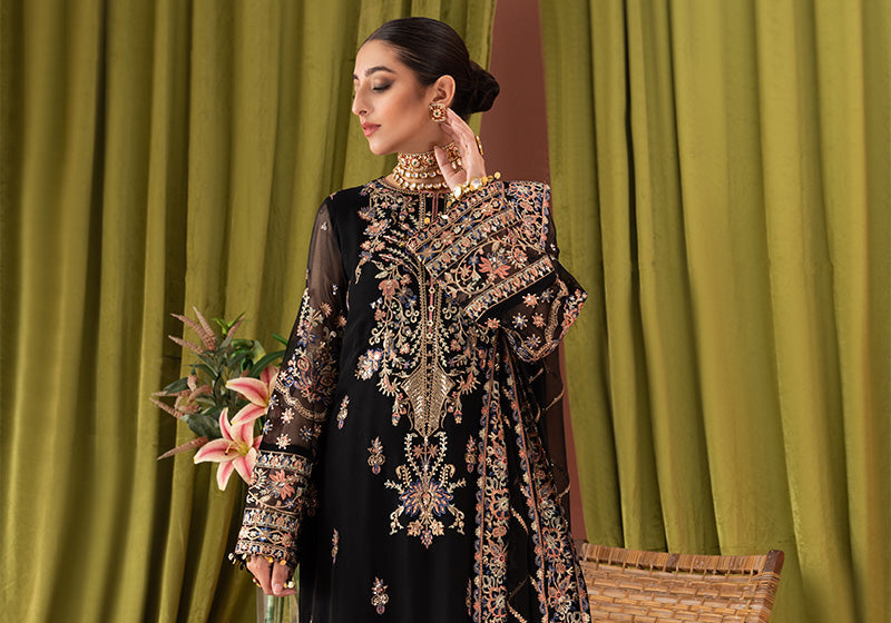 Unstitched '23 Vol. 1 - Look 06