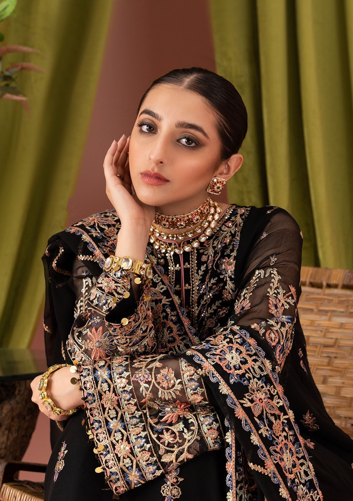 Unstitched '23 Vol. 1 - Look 06